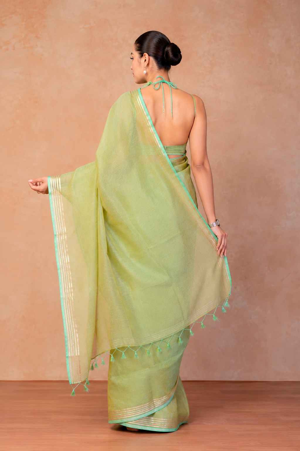 Pure Linen Cross Dyed Saree with Blouse