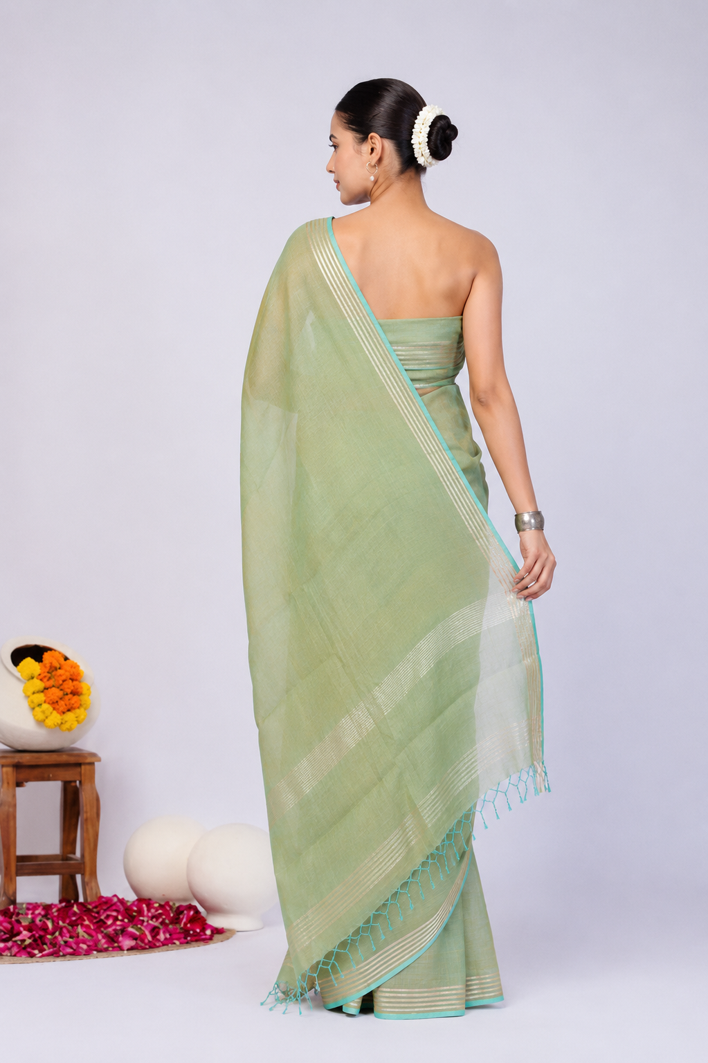 Pure Linen Cross Dyed Saree with Blouse