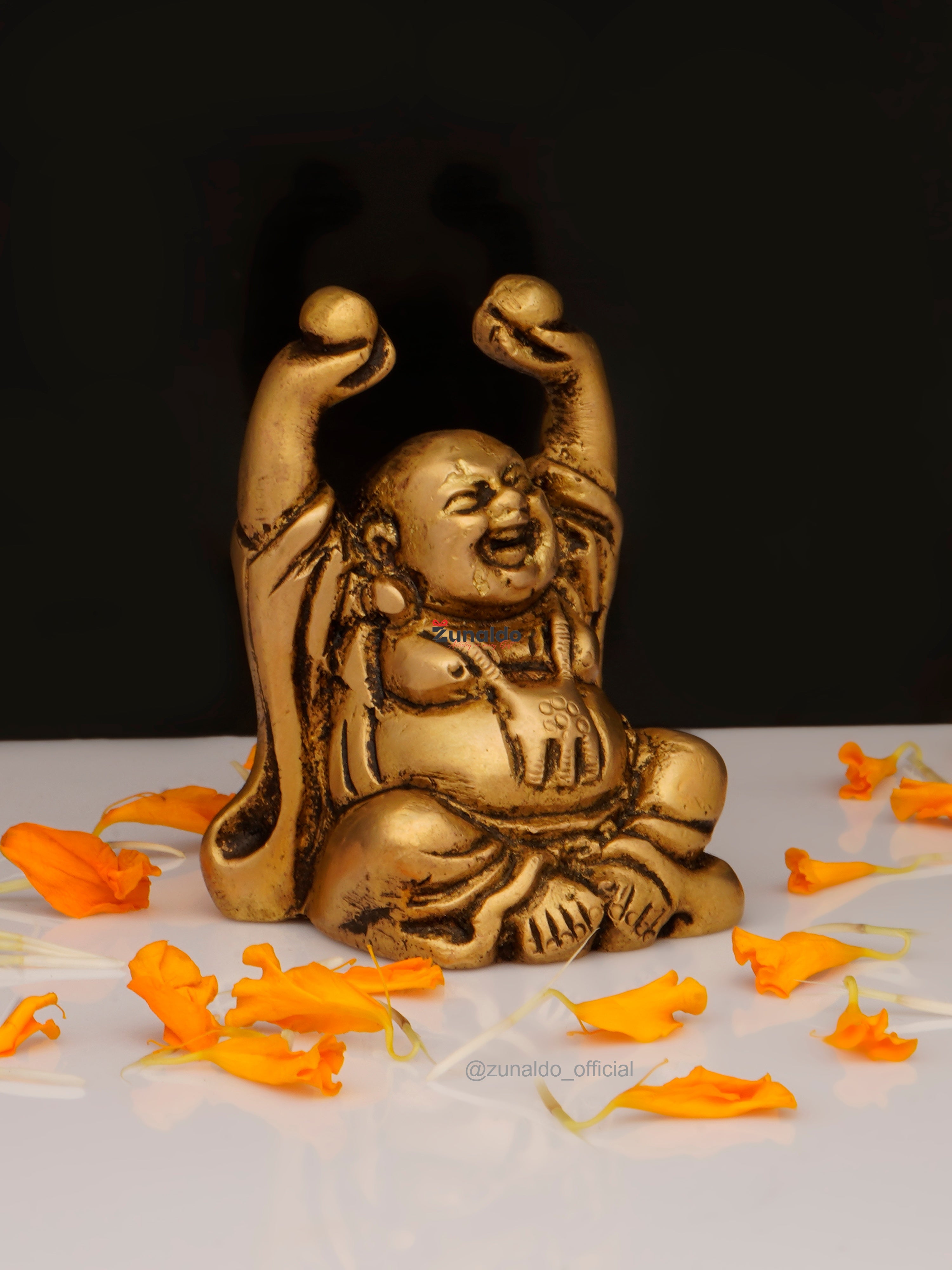 Brass Happyman Sitting Hands Up with Ball - 2.5 Inch