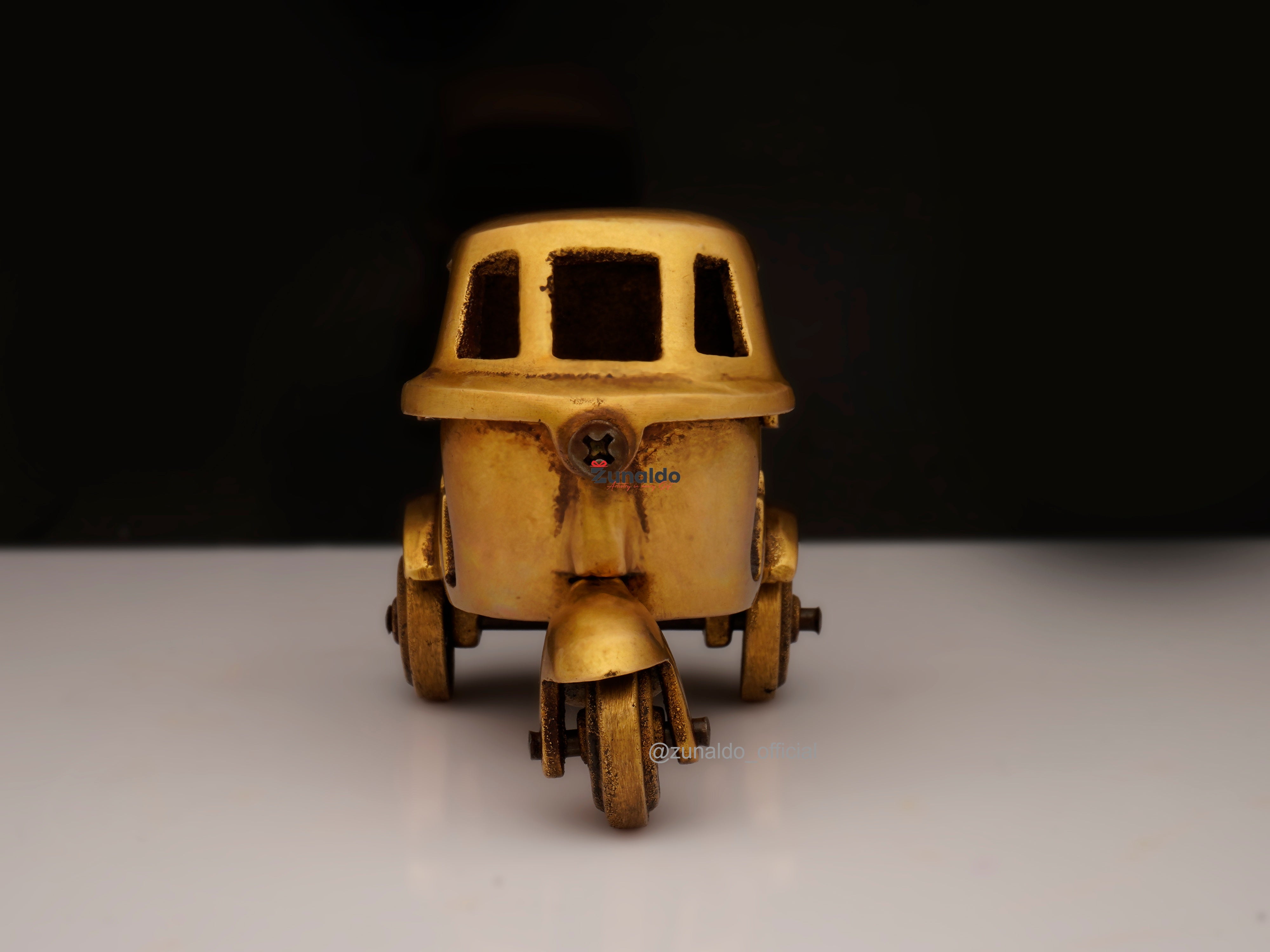 Brass Auto Plain | Brass Showpiece (5x3In)
