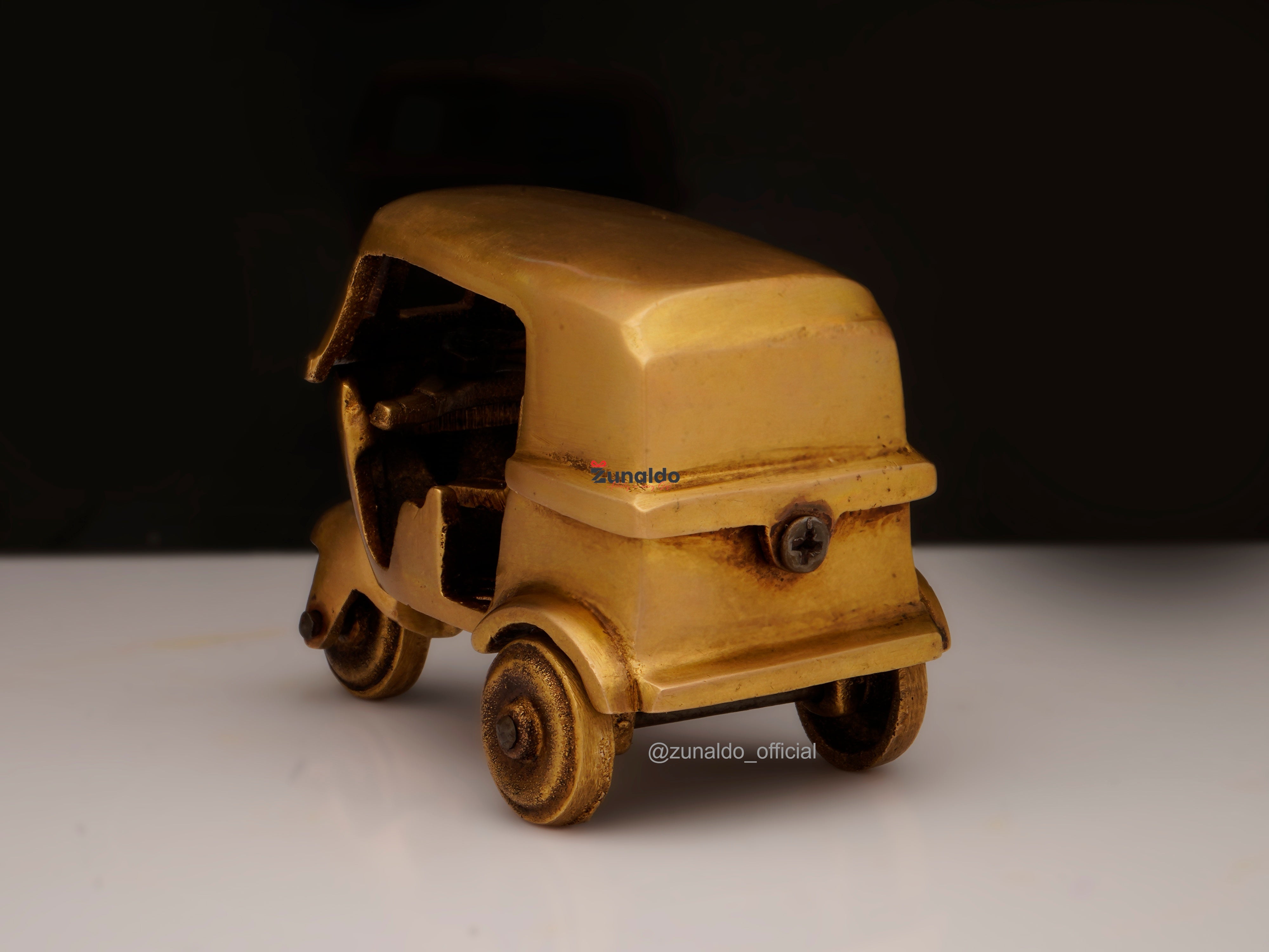 Brass Auto Plain | Brass Showpiece (5x3In)