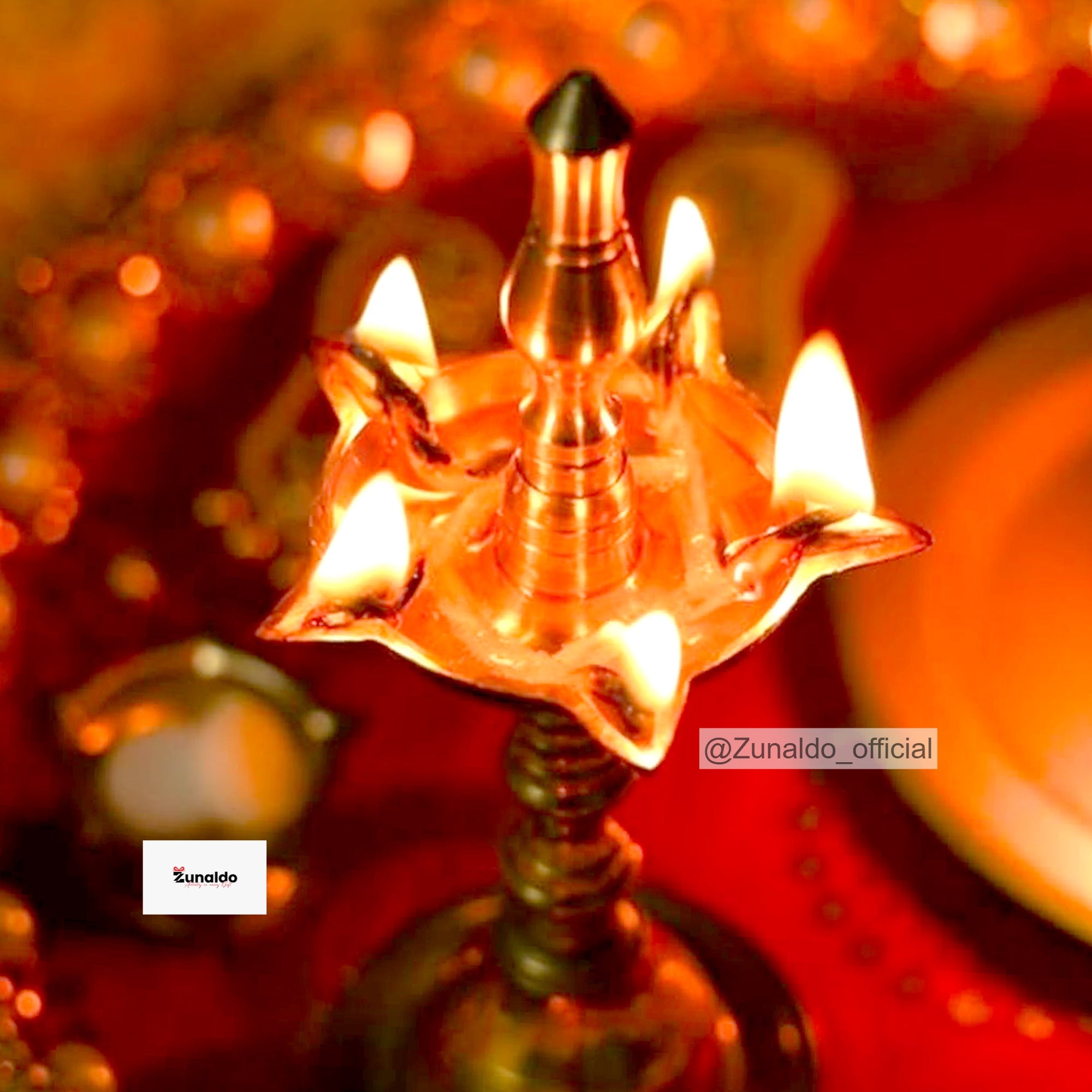 Traditional Brass Oil Lamp Kuttu Vilakku - 10 Inch
