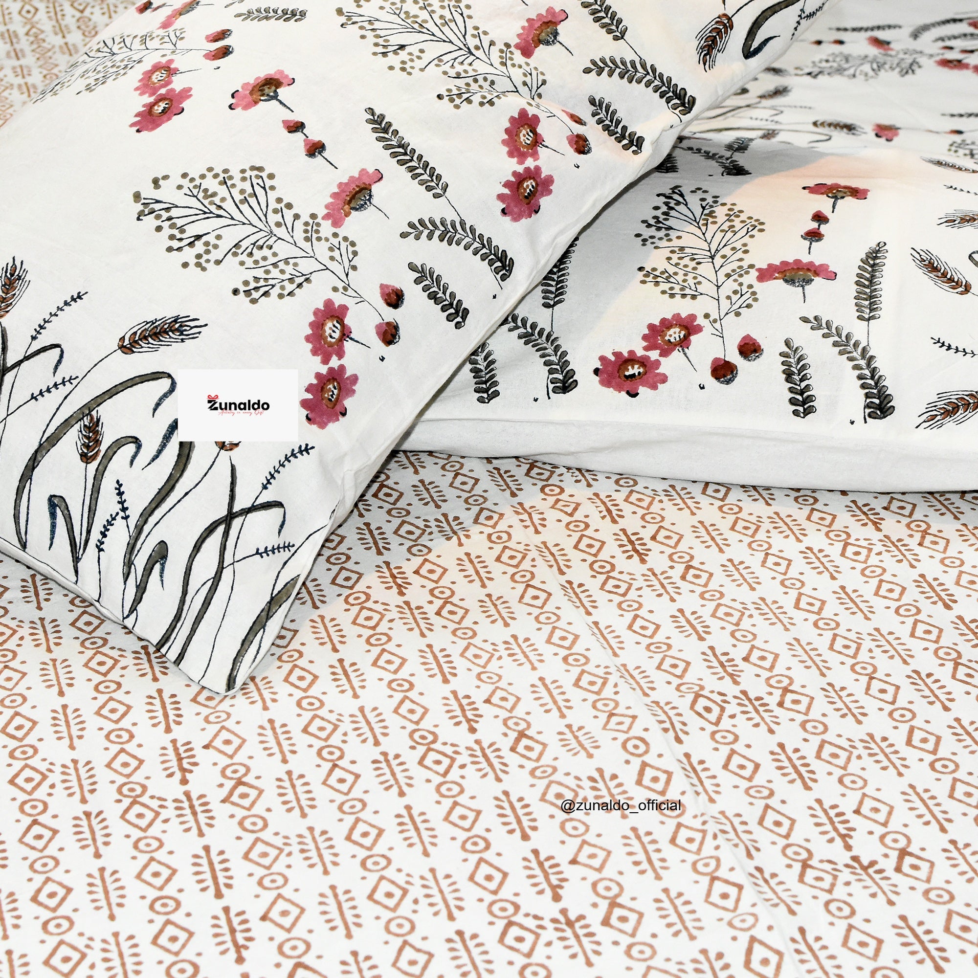 Zunaldo Pure Cotton Handblock Printed King Size Bedsheet – Floral Harmony with Pillow Covers