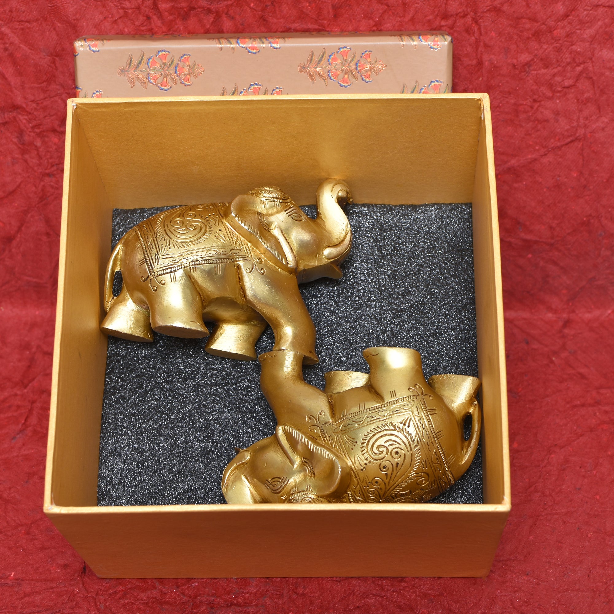 ELEPHANT Pair CARVED Size : 5"