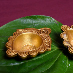 Traditional Brass Oil Lamps (Set of 4) – Festive Decor & Puja Essentials