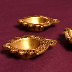 Traditional Brass Oil Lamps (Set of 4) – Festive Decor & Puja Essentials