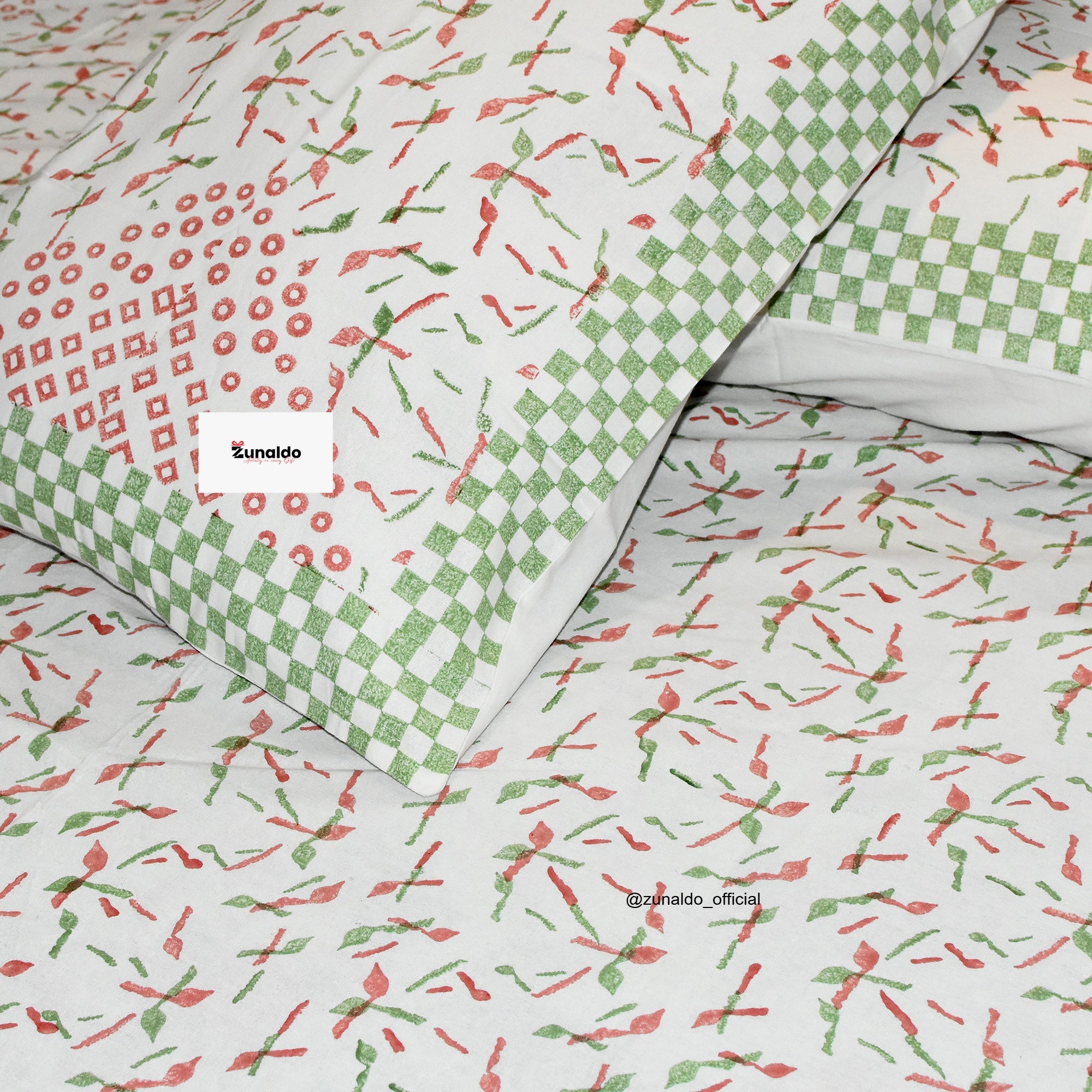 Green & Peach Floral Block Printed Pure Cotton Bedsheet – King Size (90X108 In)