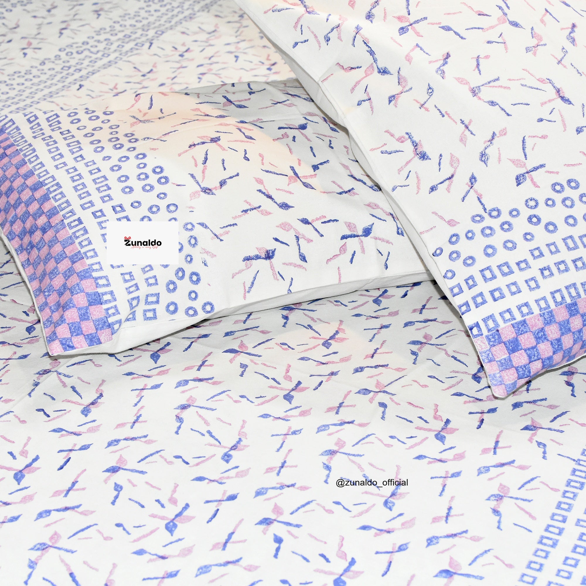 Geometric Floral Print Cotton Bedsheet Set – King Size (90x108 Inch) with 2 Pillow Covers