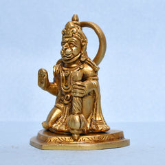 HANUMAN SITTING ON KNEE W/TRIANGULAR 3In