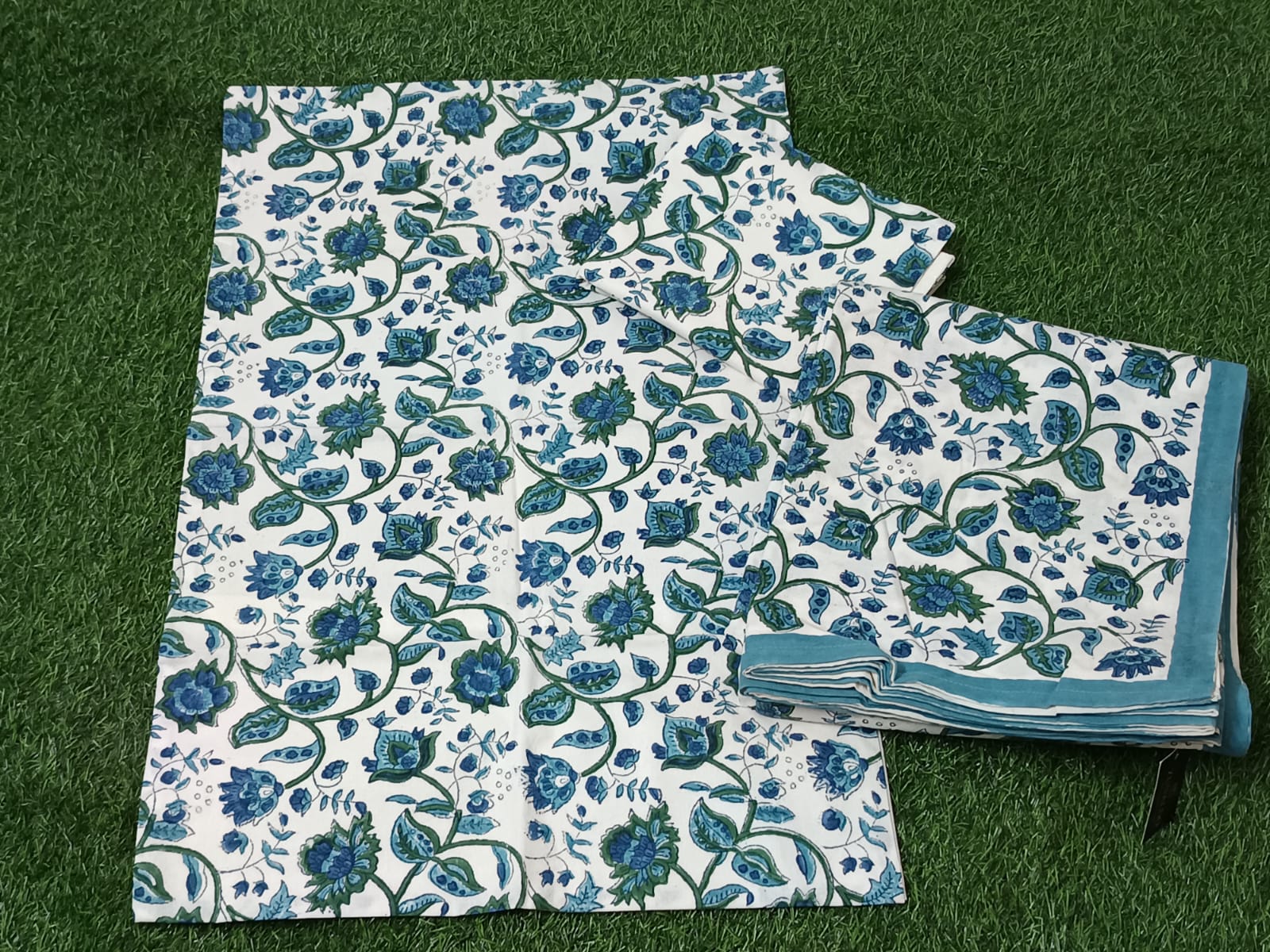 Hand Block Printed Cotton Bedsheet  (90 X108 ) IN