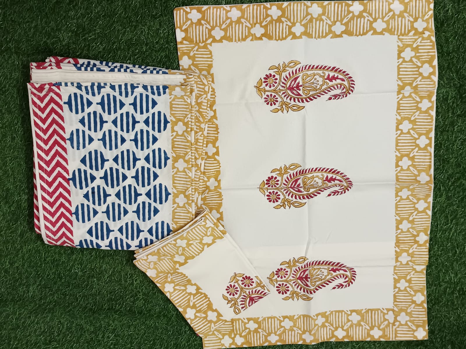 Hand Block Printed Cotton Bedsheet  (90 X108 ) IN