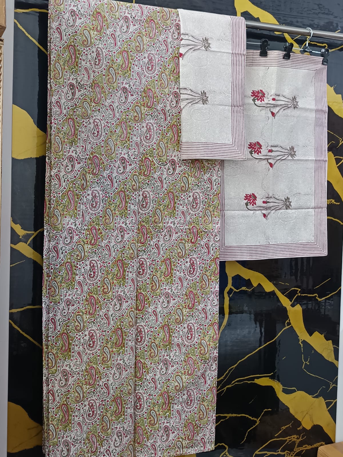 Hand Block Printed Cotton Bedsheet  (90 X108 ) IN