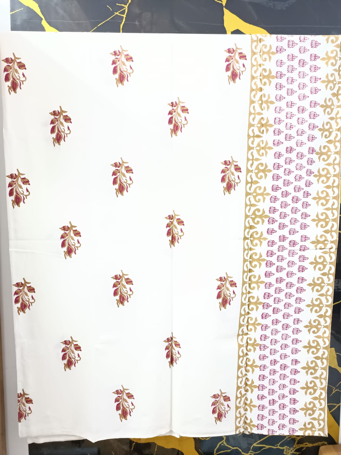 Hand Block Printed Cotton Bedsheet  (90 X108 ) IN
