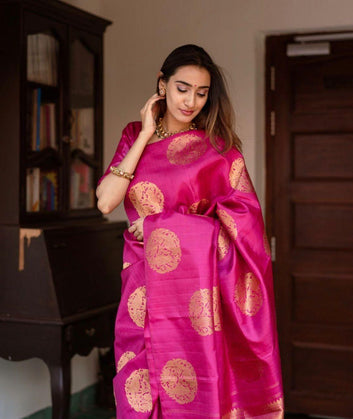 Women's Wedding Special Jacquard Saree